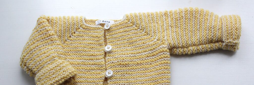 Anleitung für gestreifte Baby-Strickjacke